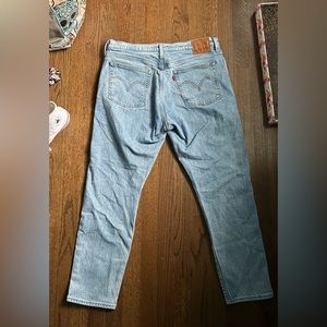 Levi’s Women’s Mom Jeans